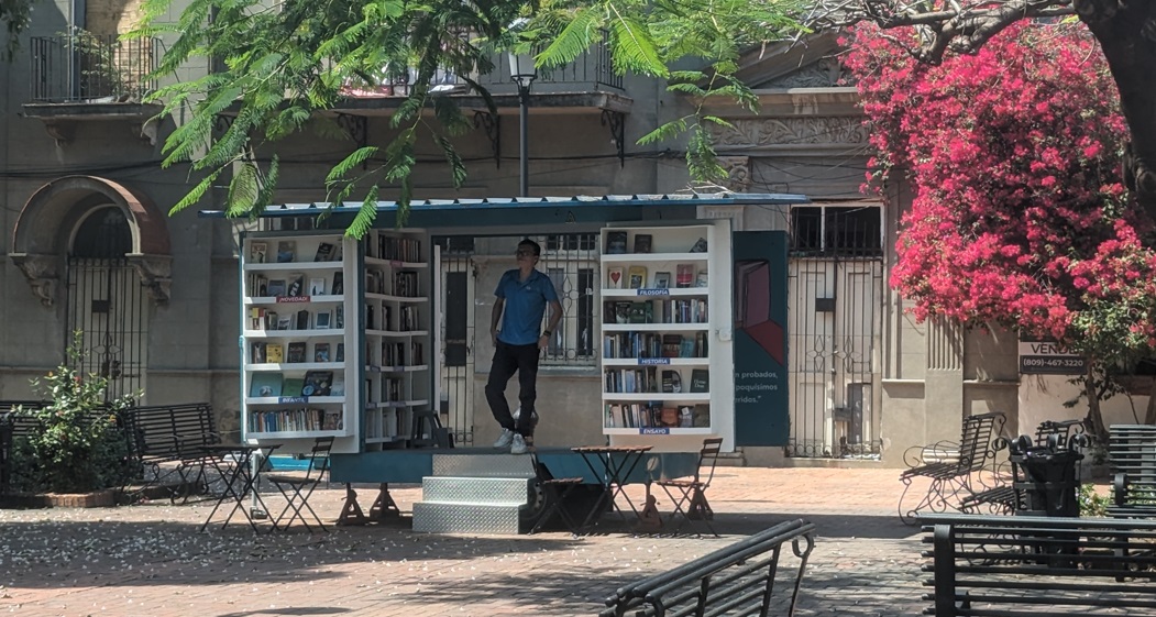Buchhandlung in der Millionen-Metropole Santo Domingo