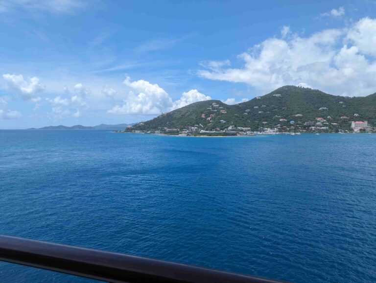 Erster Blick auf Tortula, British Virgin Islands