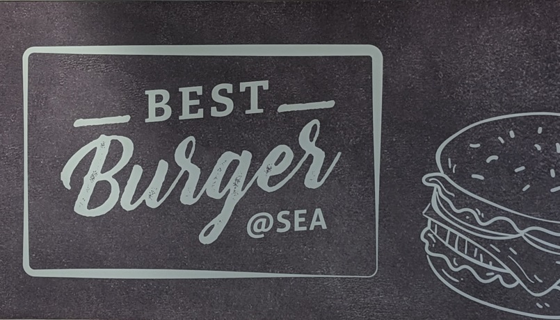 Schild BestBurger@sea auf der AIDAmar